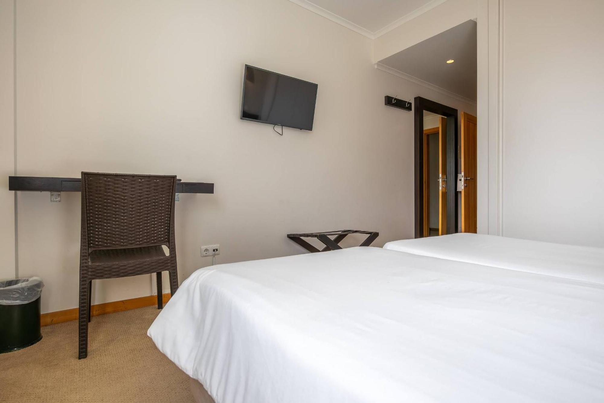 White Waters Hotel Машіку Екстер'єр фото
