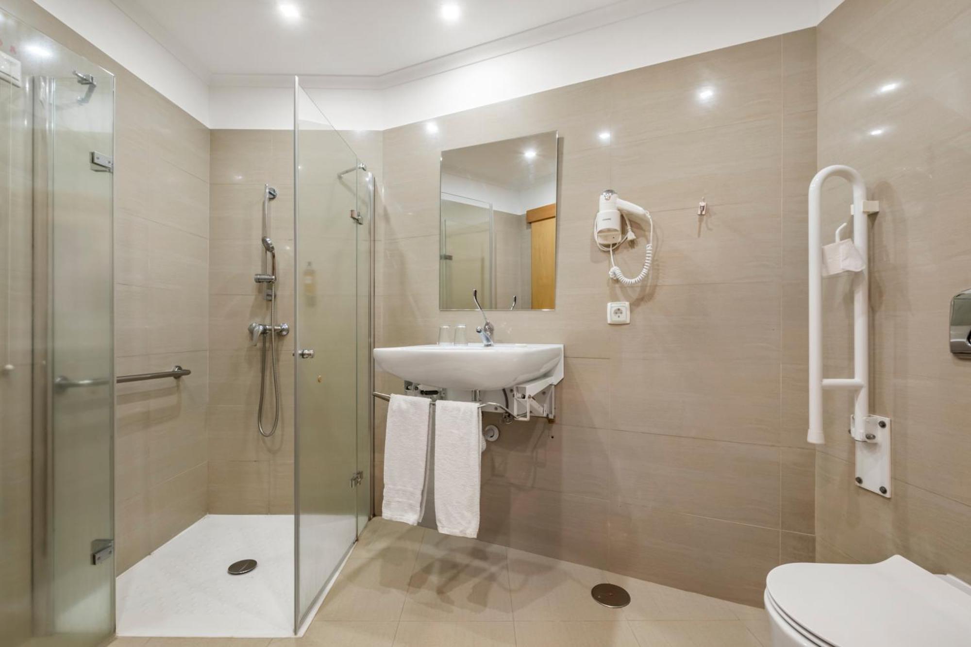 White Waters Hotel Машіку Екстер'єр фото